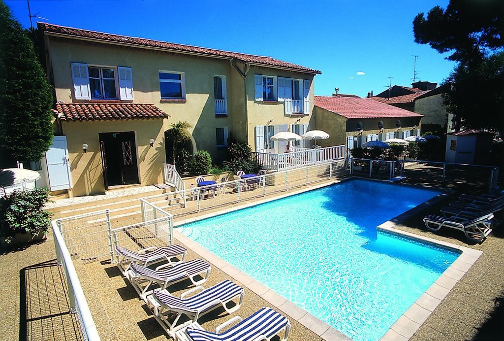 Hotel Lou Paouvadou Sainte-Maxime Exterior photo